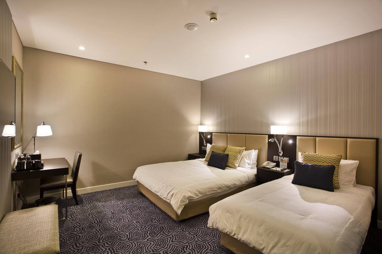 Ambassador Transit Hotel - Terminal 3 Singapour Extérieur photo